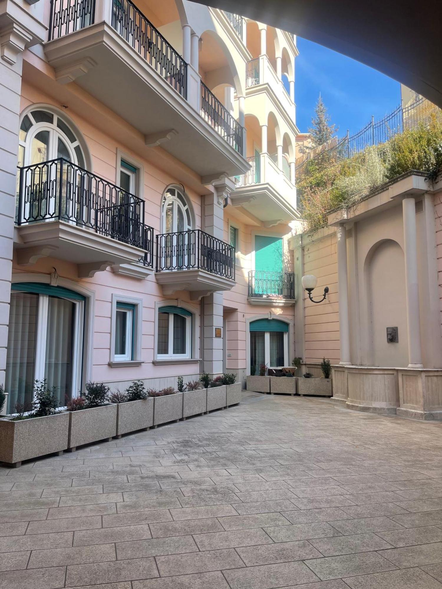 Villa Rosanna - Кастел ди Сангро Екстериор снимка